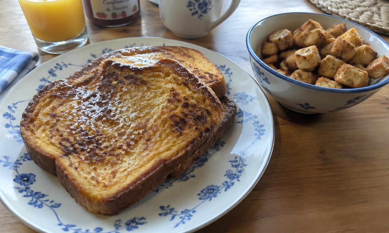 Pain perdu du dimanche et croûtons maison, rien ne se perd.